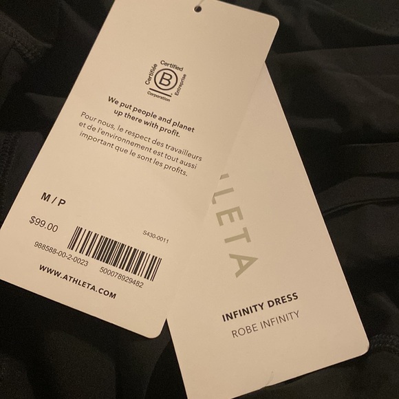 Athleta Infinity Dress // Black - Picture 5 of 10